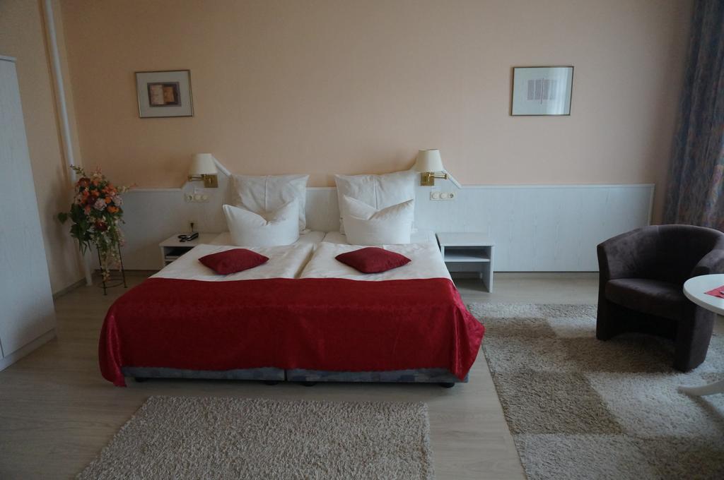Hotel Elisenhof Хемниц Экстерьер фото