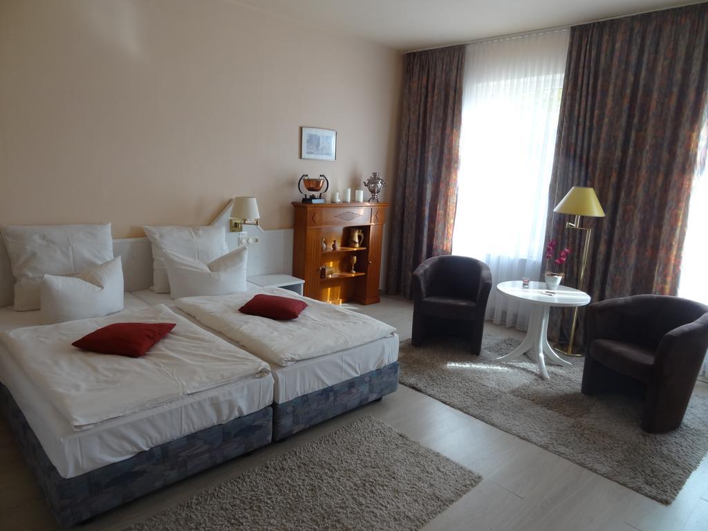 Hotel Elisenhof Хемниц Экстерьер фото