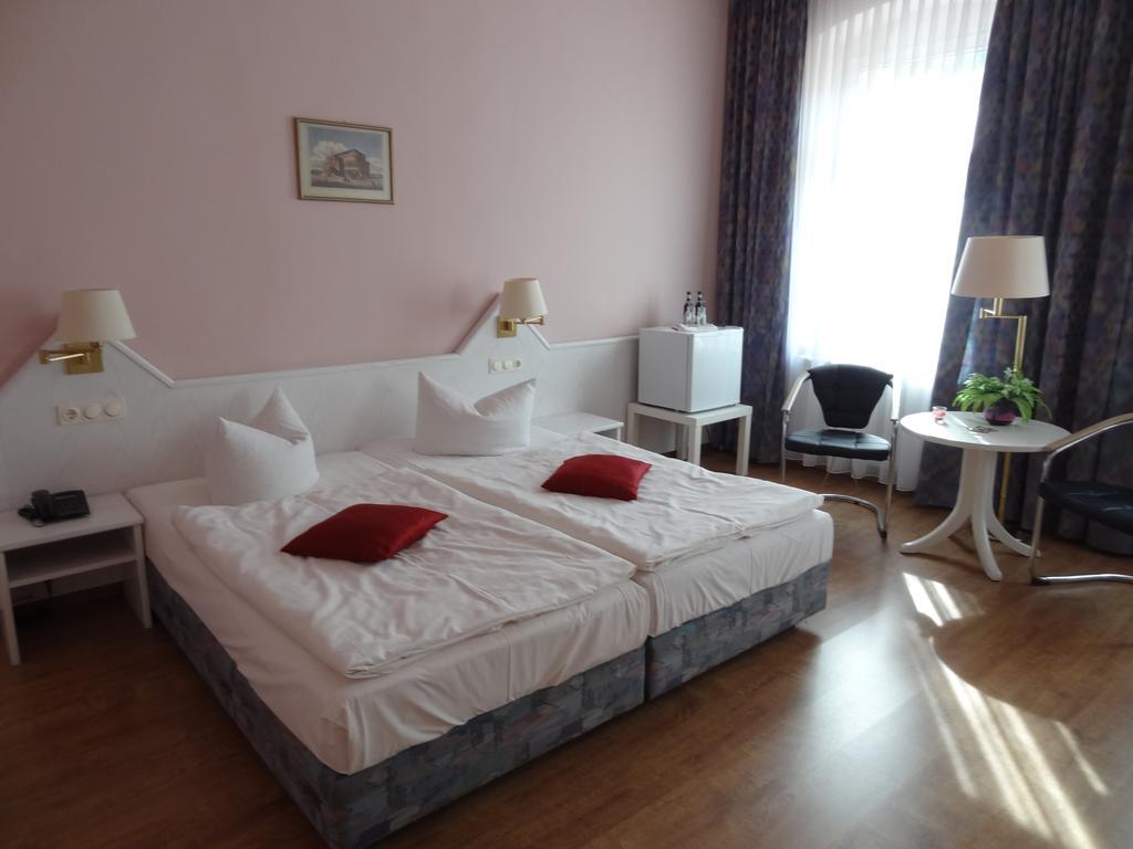 Hotel Elisenhof Хемниц Экстерьер фото
