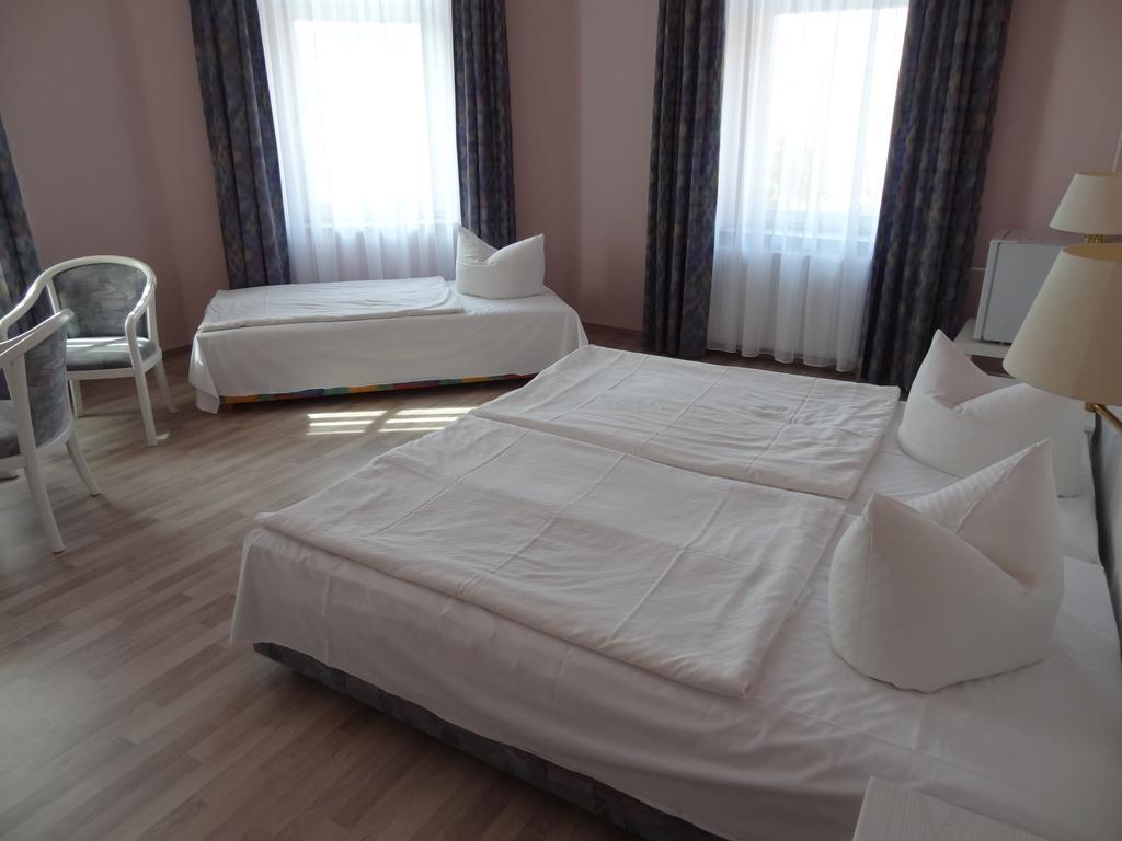 Hotel Elisenhof Хемниц Экстерьер фото