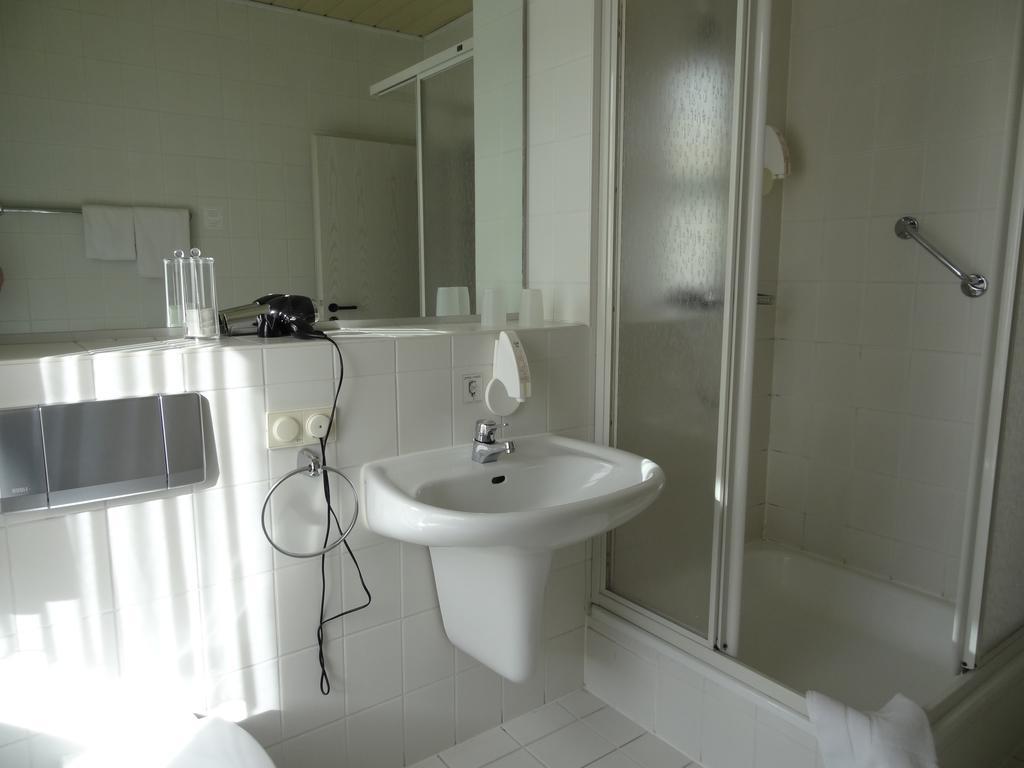 Hotel Elisenhof Хемниц Экстерьер фото