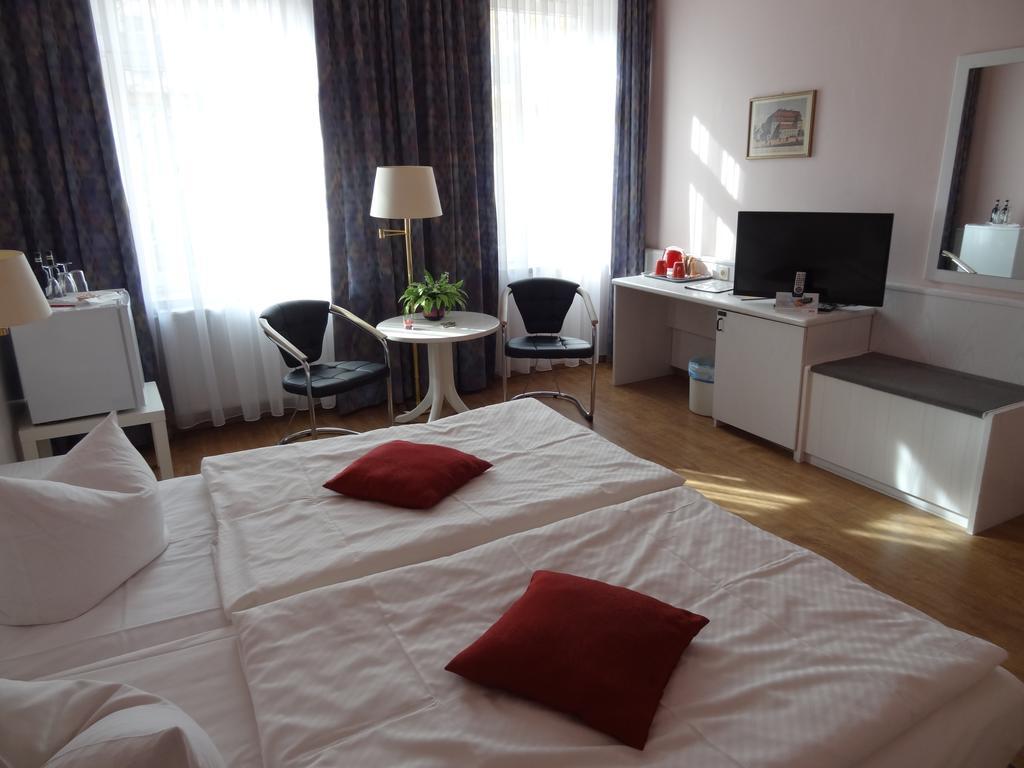 Hotel Elisenhof Хемниц Экстерьер фото